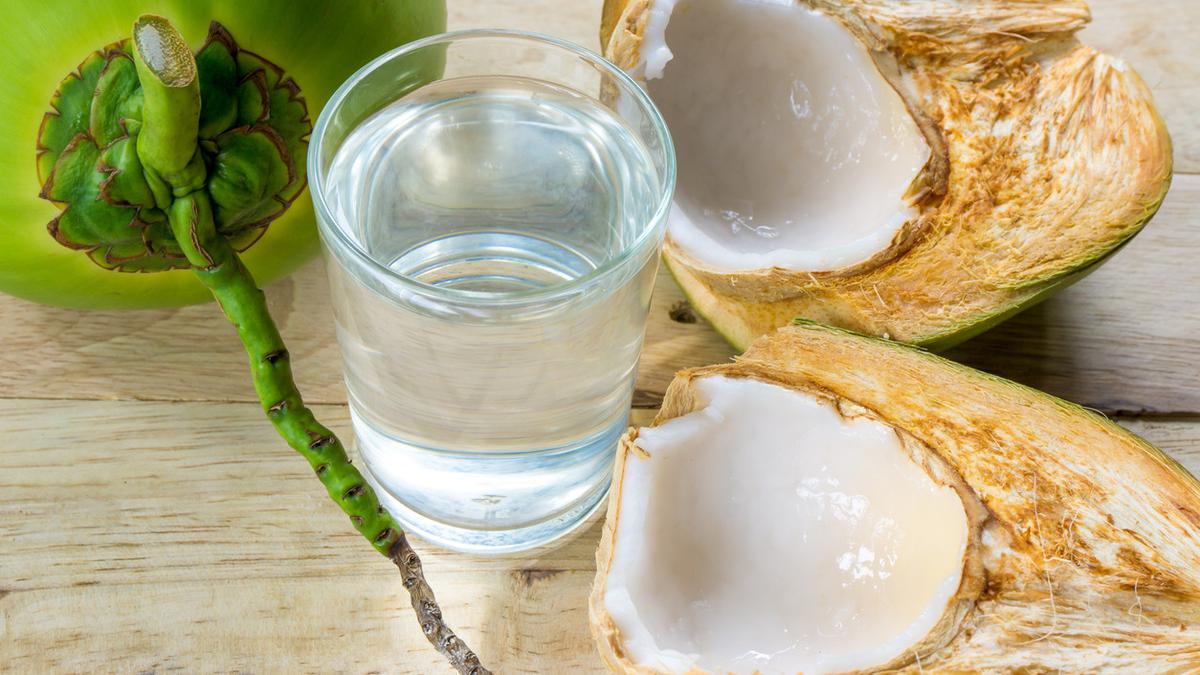5 Minuman Sehat untuk Menjaga Keseimbangan Cairan Kaki