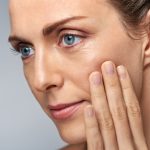 5 Cara Mencegah Penuaan Dini dengan Perawatan Kulit