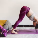 5 Latihan Yoga yang Fokus pada Kesehatan Pinggang