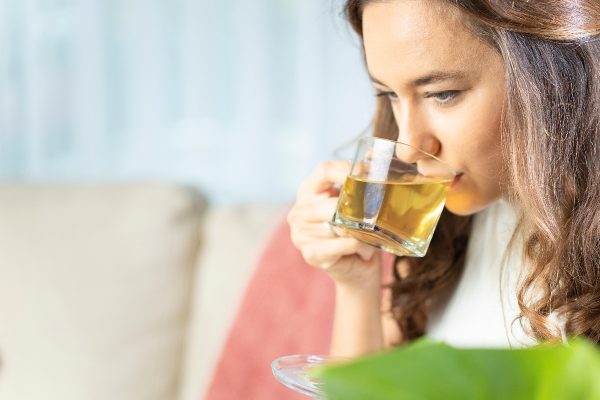 5 Rekomendasi Minuman yang Bikin Bibir Lebih Sehat 5 Rekomendasi Minuman yang Bikin Bibir Lebih Sehat