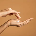 5 Langkah Perawatan Harian untuk Kulit Tangan Sensitif